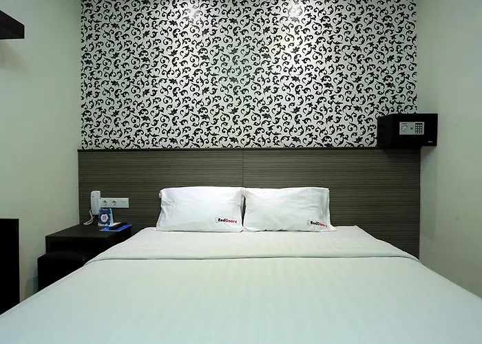 Reddoorz @ Istana Kuta Galeria كوتا