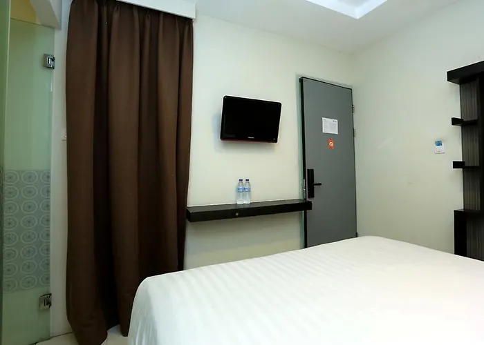 Reddoorz @ Istana Kuta Galeria فندق